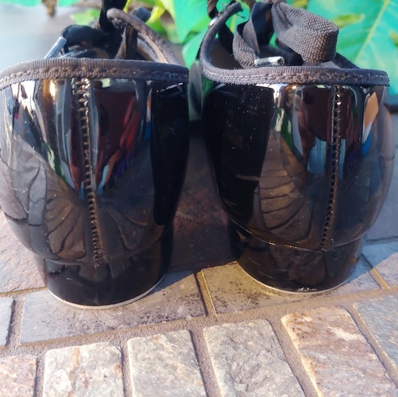 Girls Tap Shoes - Picture 4 of 7